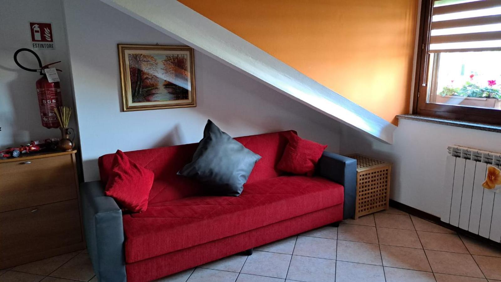 Apartamento Casa Paola - Stazione 400 Mt - Free Wifi Arcore Exterior foto