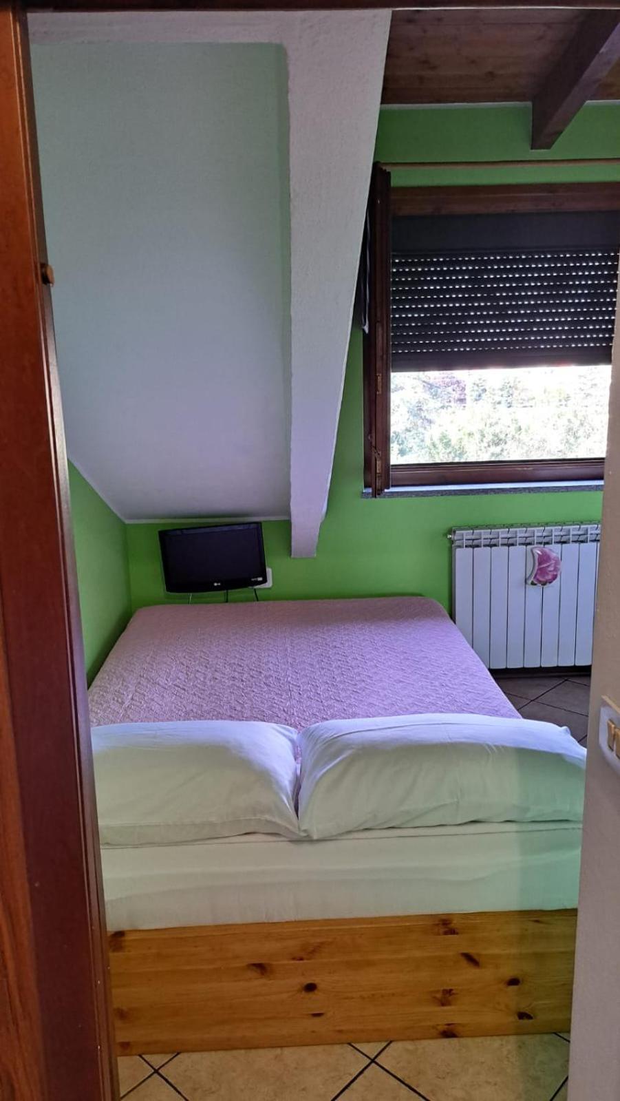 Apartamento Casa Paola - Stazione 400 Mt - Free Wifi Arcore Exterior foto